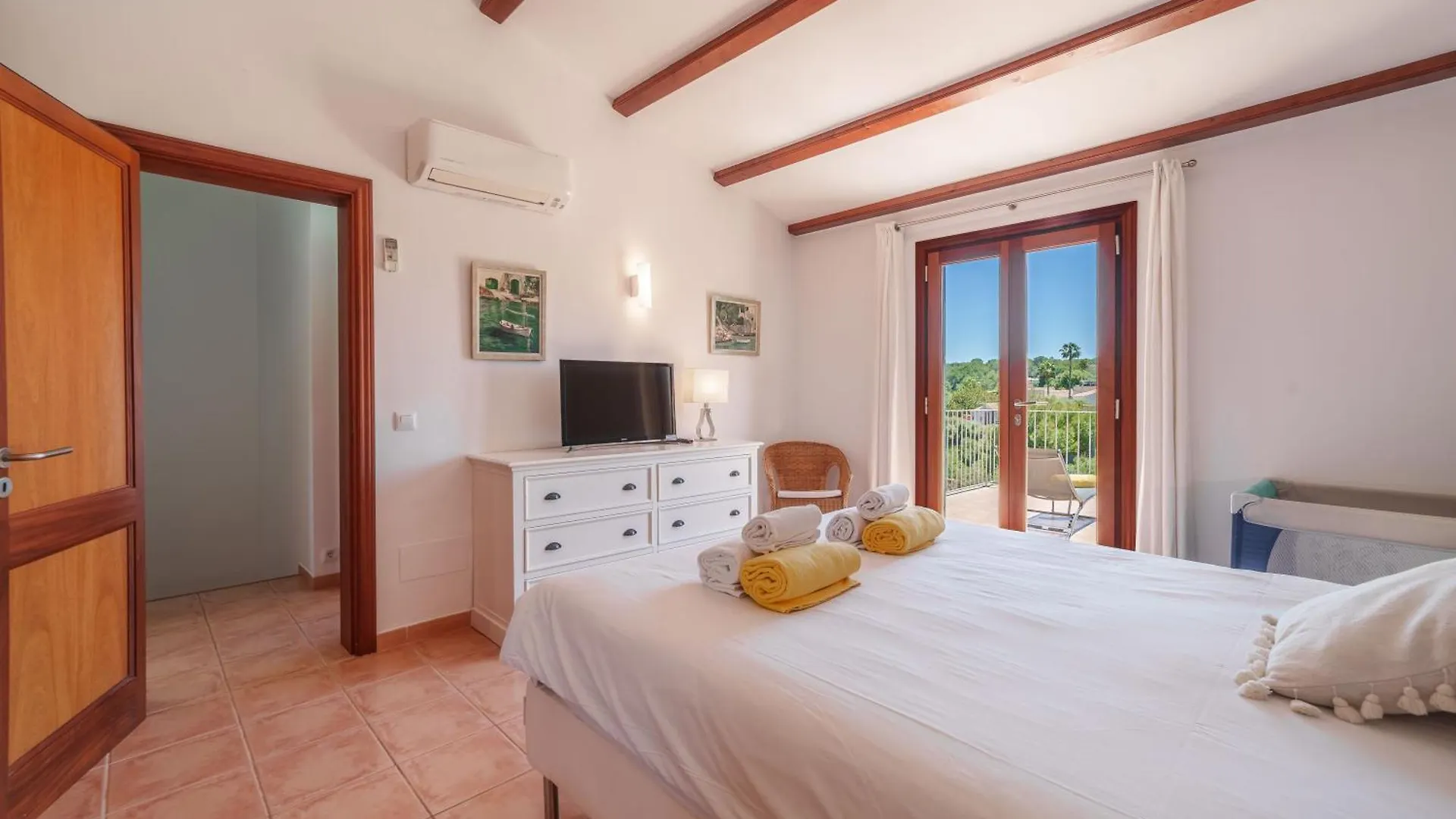Casa Goldi By Mallorca Villa Selection Cala Romantica  Spain